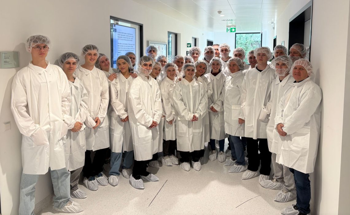 Exkursion_Novartis_4ak_SJ2425_web